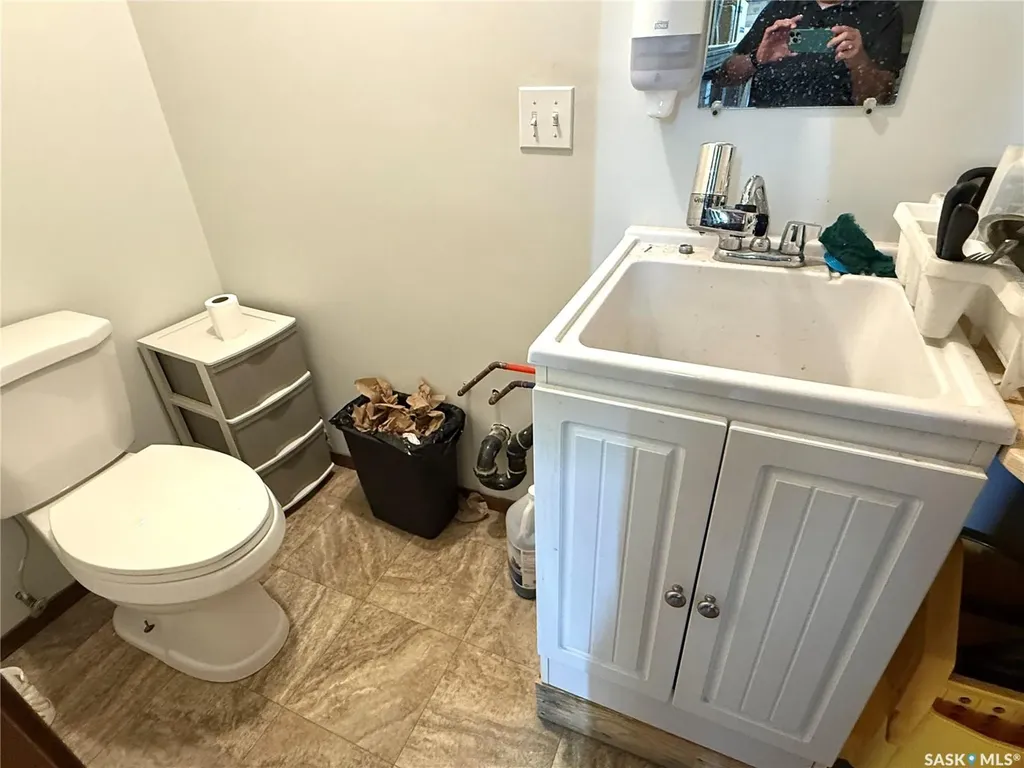 1161 98th Street North Battleford SK S9A 0L7