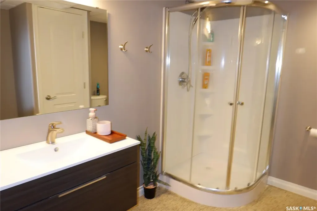 101 Empire Place Assiniboia SK S0H 0B0