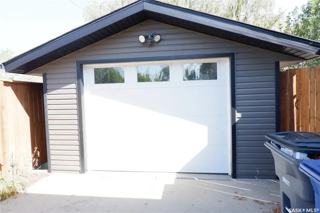 101 Empire Place Assiniboia SK S0H 0B0