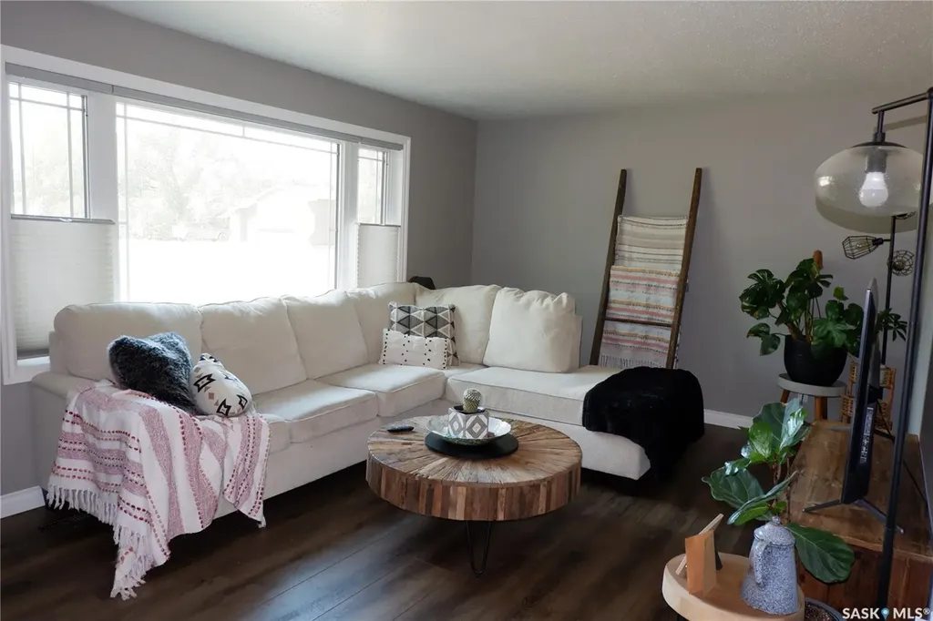 101 Empire Place Assiniboia SK S0H 0B0