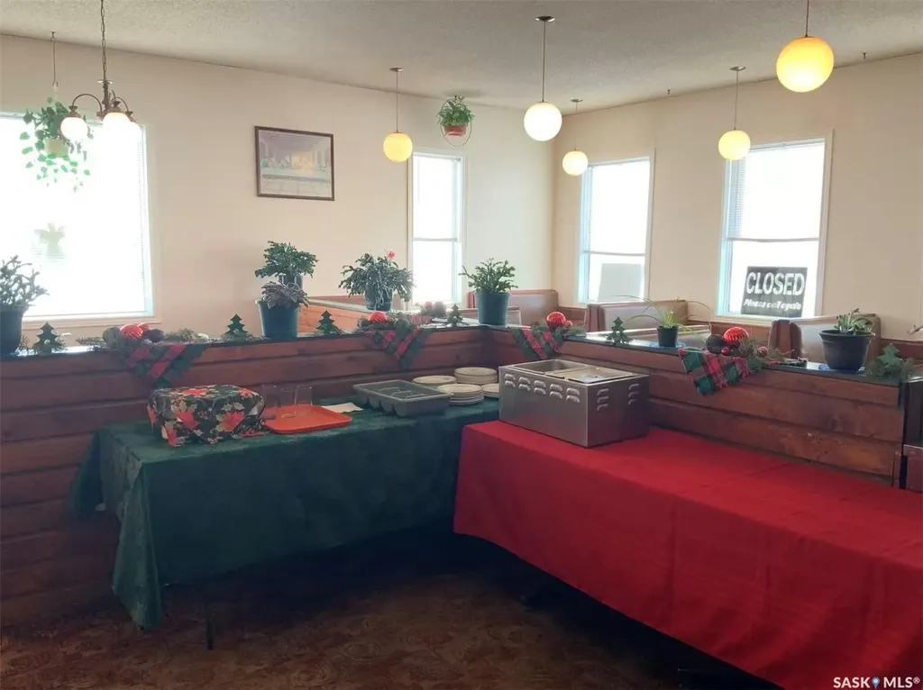 102 Main Street Nokomis SK S0G 3R0