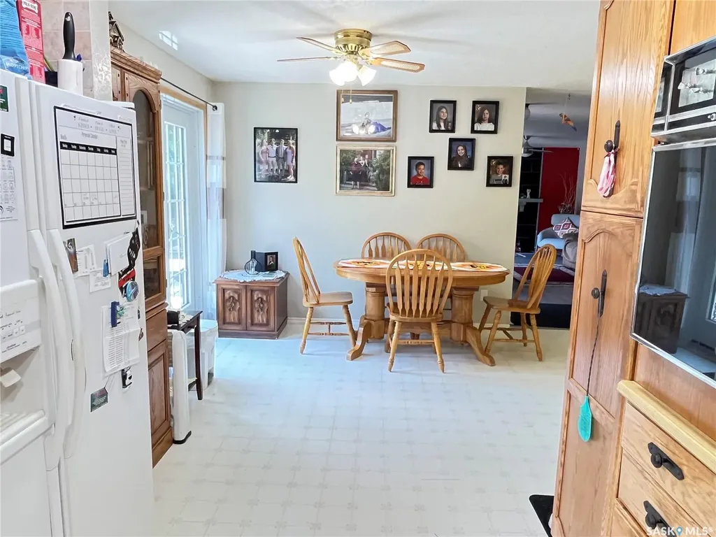 202 Hood Street Maple Creek SK S0N 1N0