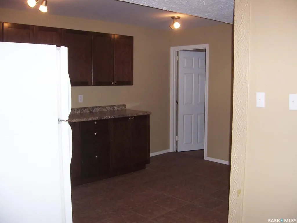 843 7th Street E Prince Albert SK S6V 6T3