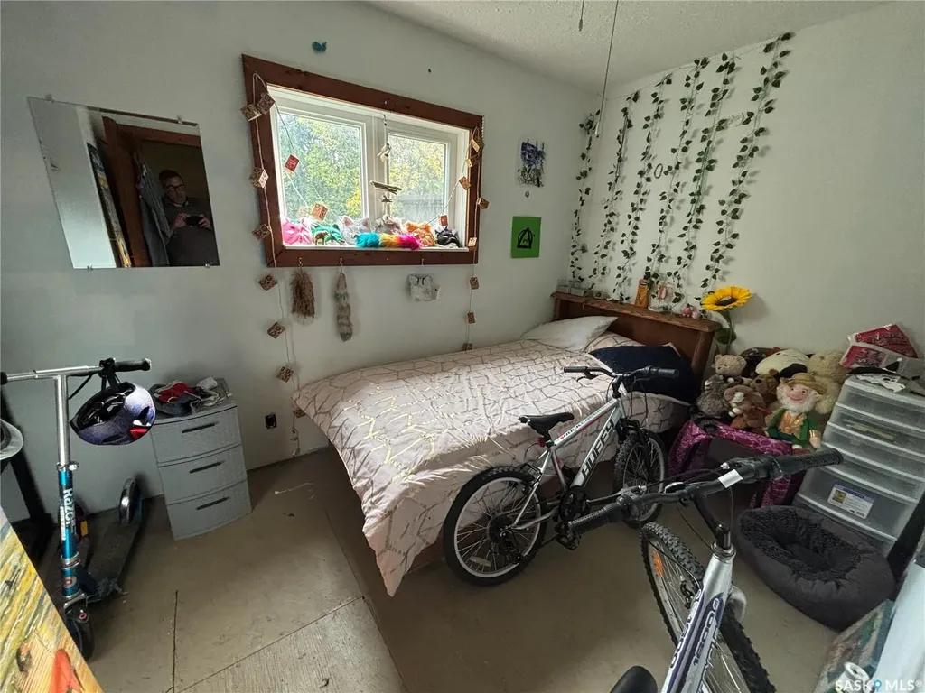 202 Dixon Avenue Kinistino SK S0J 1H0