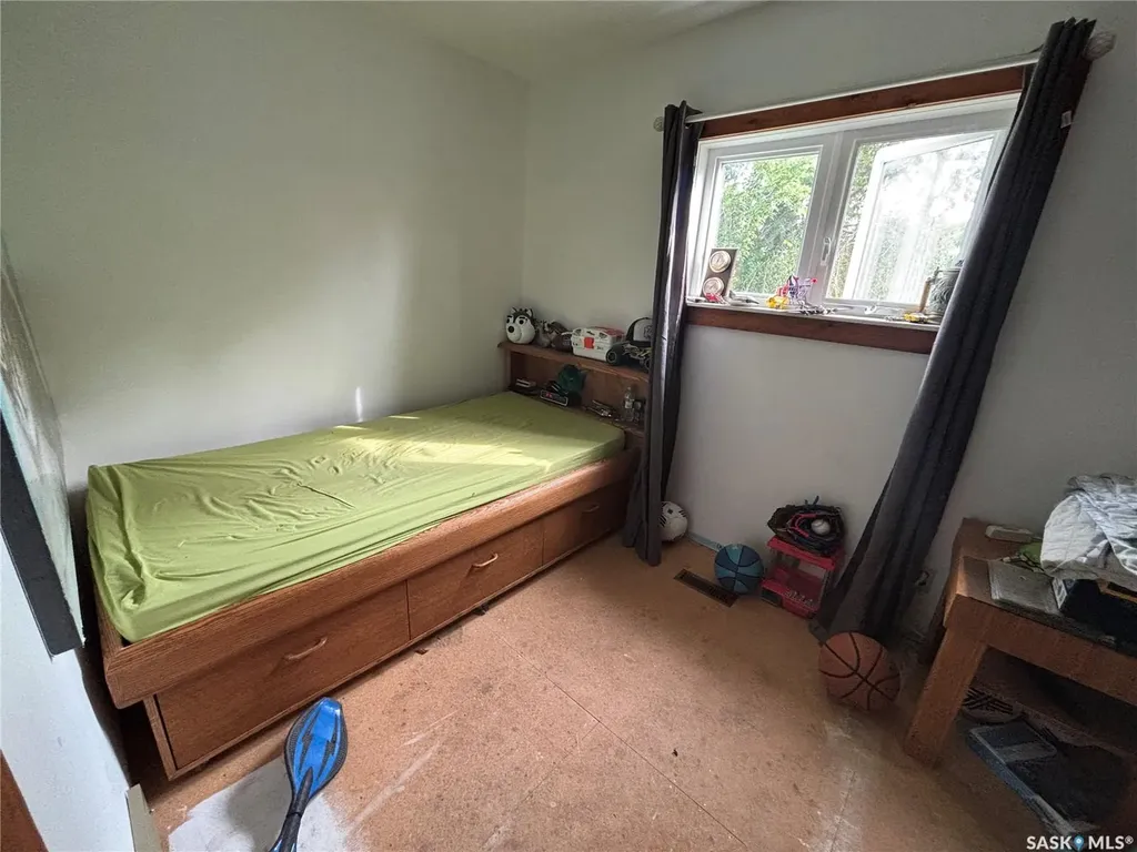 202 Dixon Avenue Kinistino SK S0J 1H0