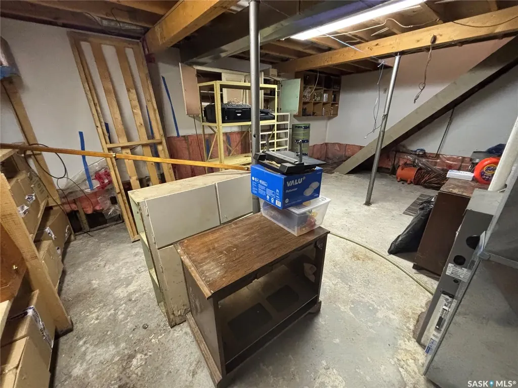 202 Dixon Avenue Kinistino SK S0J 1H0