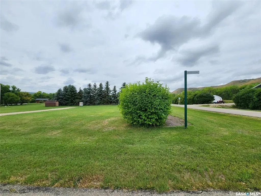 3 Willow Lane Round Lake SK S0G 3Y0