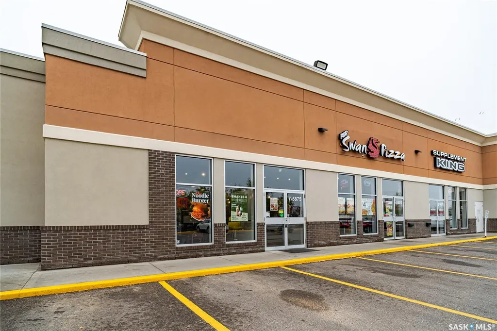 5875 Rochdale Boulevard Regina SK S4X 4C6
