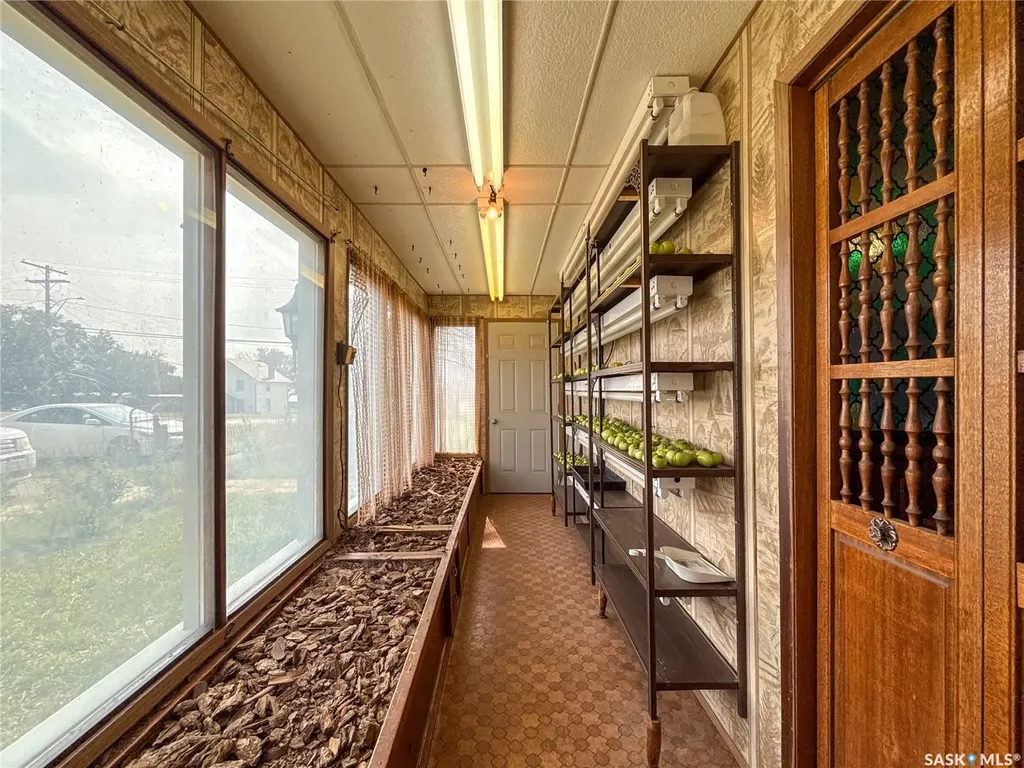 107 Centre Street Kincaid SK S0H 2J0