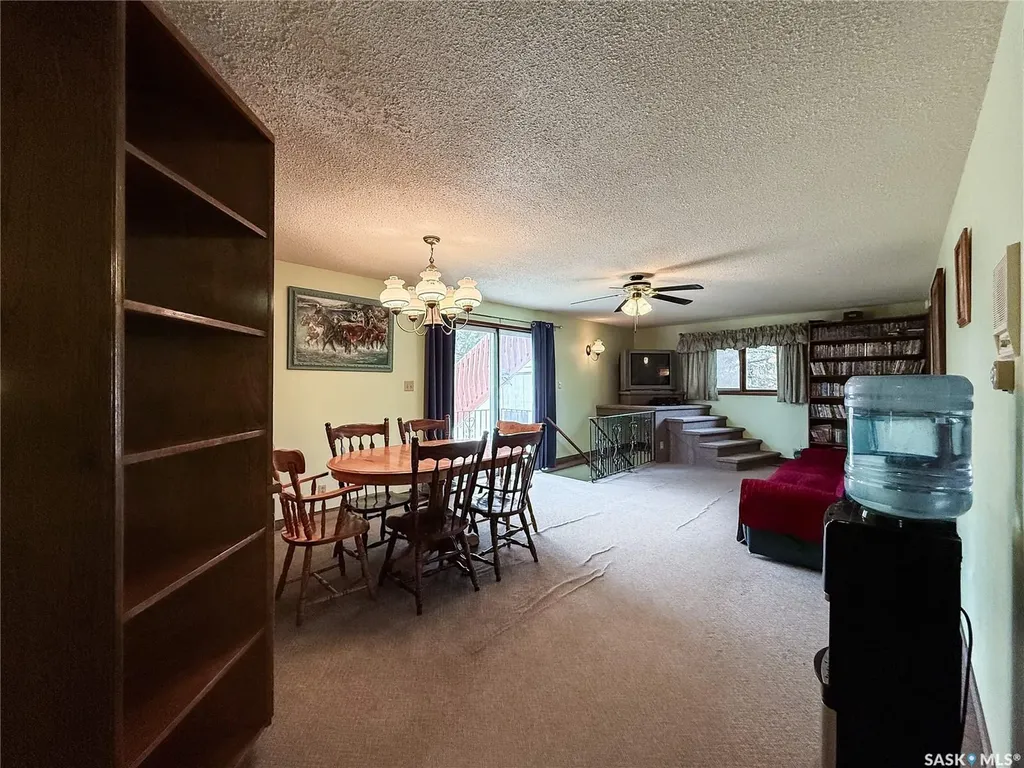 107 Centre Street Kincaid SK S0H 2J0