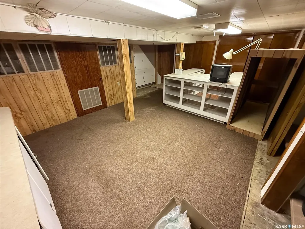 107 Centre Street Kincaid SK S0H 2J0