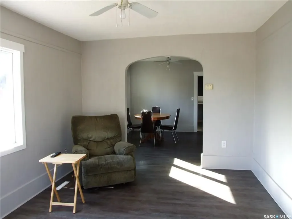 118 2nd Street W Leader SK S0N 1H0