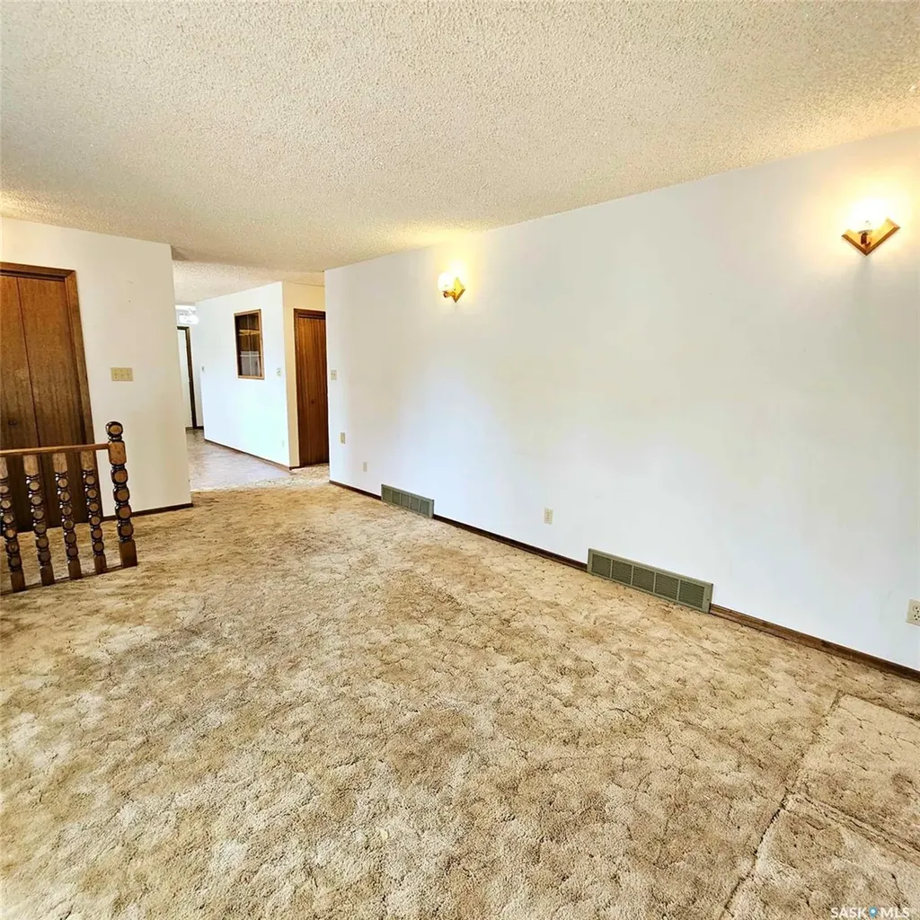 219 Carl Avenue E Langenburg SK S0A 2A0