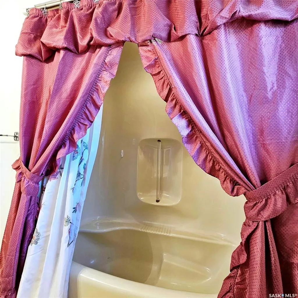 219 Carl Avenue E Langenburg SK S0A 2A0