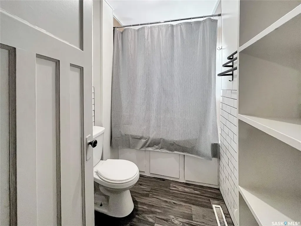 755 4th Street E Prince Albert SK S6V 0K4