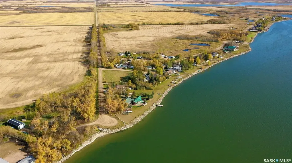 307 Travis Avenue Fishing Lake SK S0A 4J0