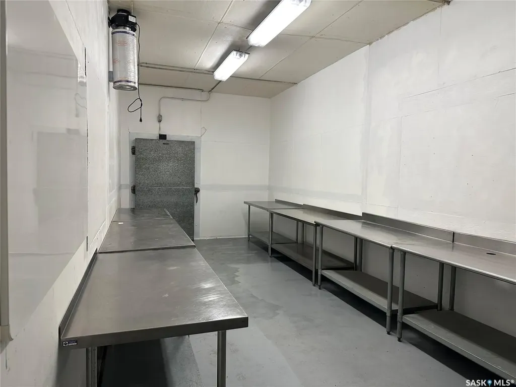 675 Cheadle Street W Swift Current SK S9H 0C1