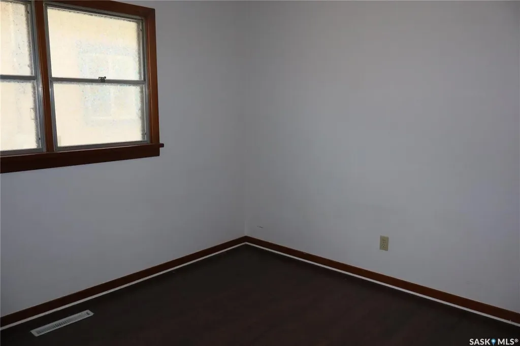 505 3rd Avenue E Assiniboia SK S0H 0B0