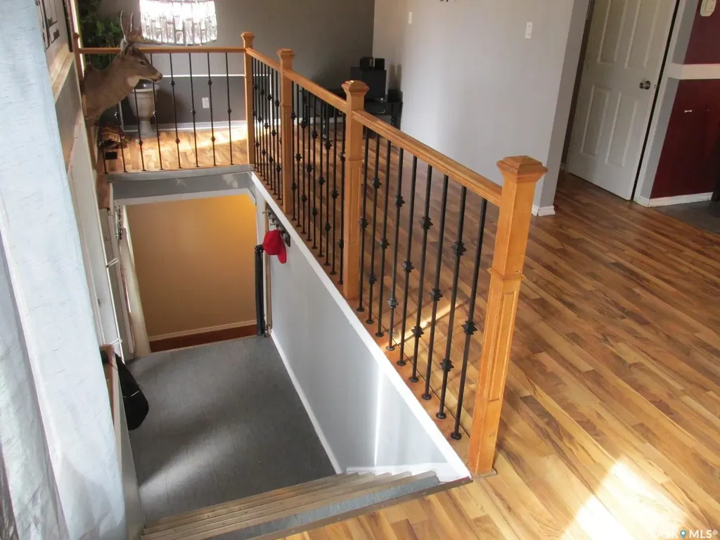 617 8th Avenue W Nipawin SK S0E 1E0