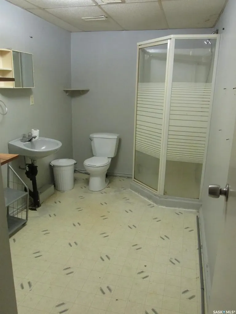 617 8th Avenue W Nipawin SK S0E 1E0
