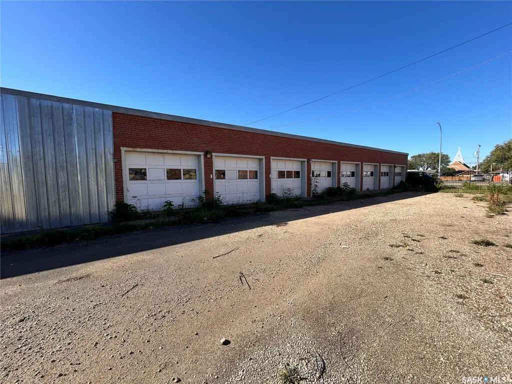 1942 100th Street North Battleford SK S9A 0X3