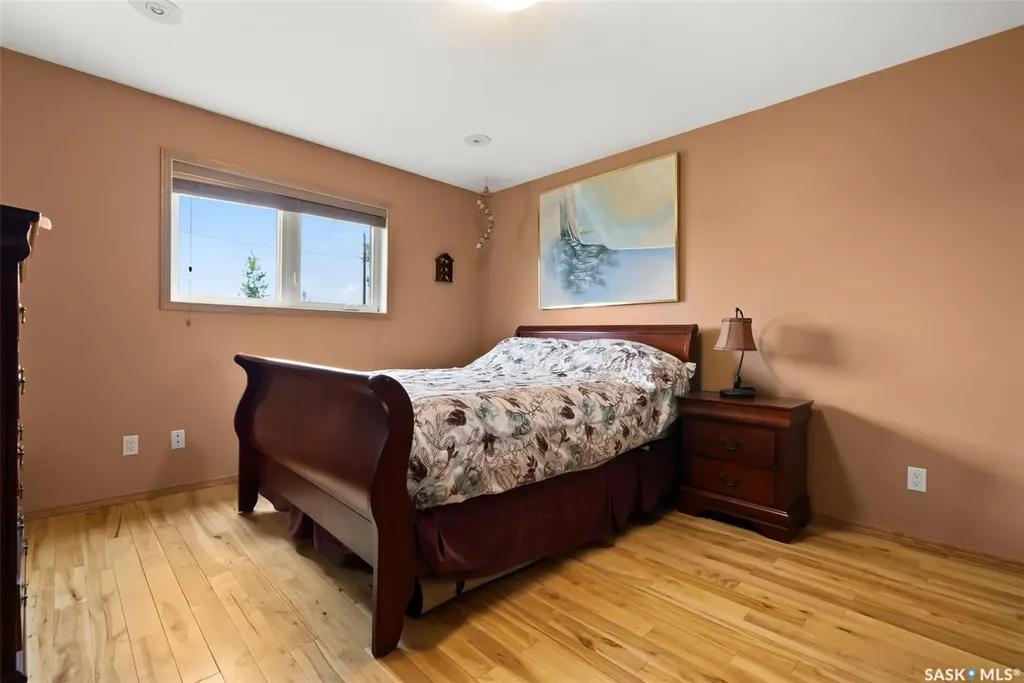 30 Larocque Estates Katepwa Beach SK S0G 1S0