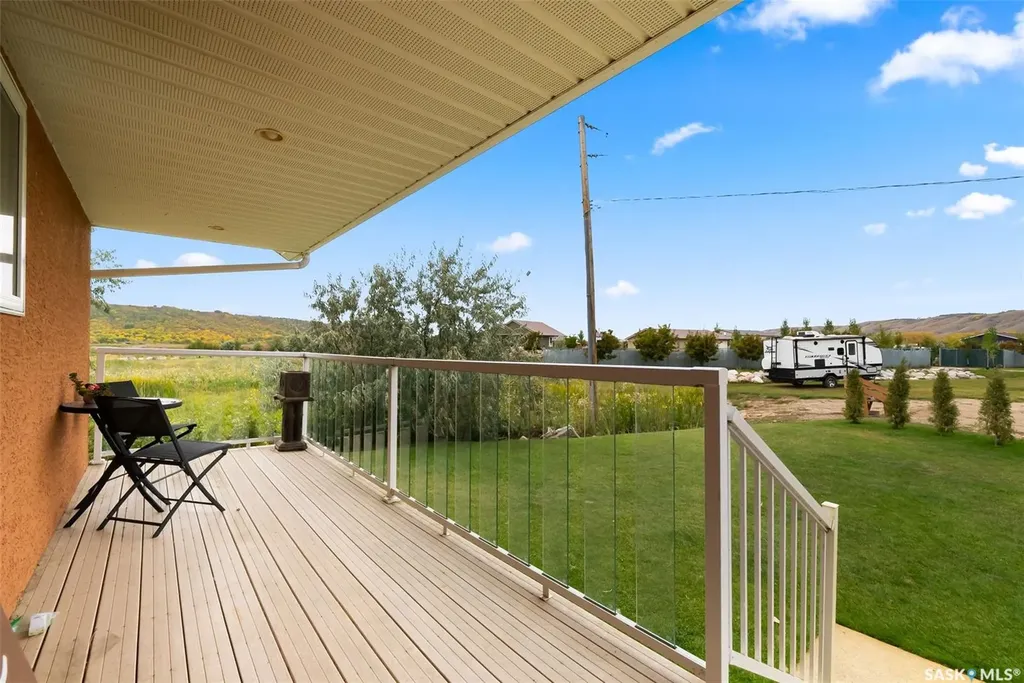 30 Larocque Estates Katepwa Beach SK S0G 1S0