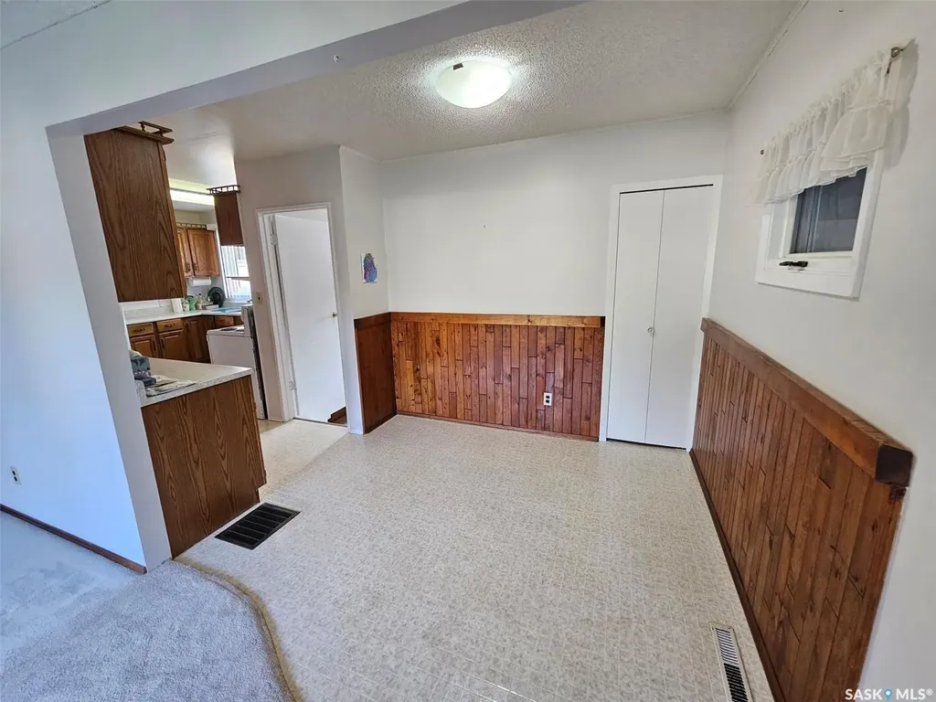 311 6th Street W Carlyle SK S0C 0R0