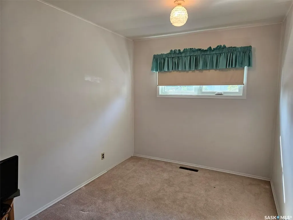 311 6th Street W Carlyle SK S0C 0R0