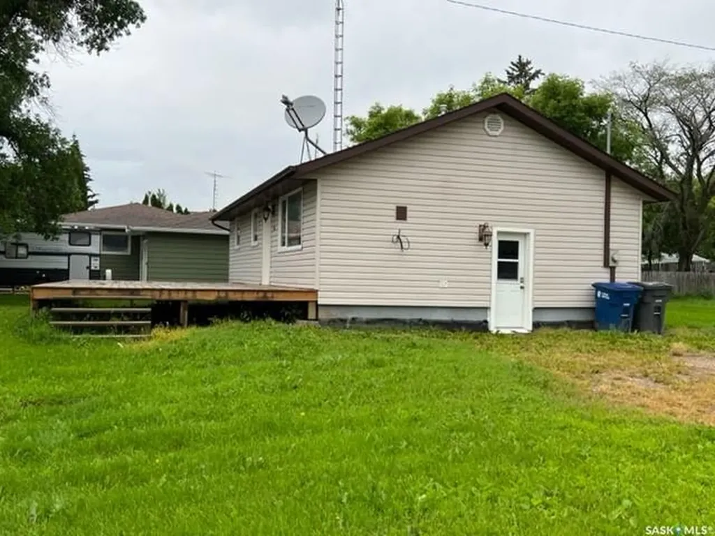 300 1st Avenue Gerald SK S0A 1B0