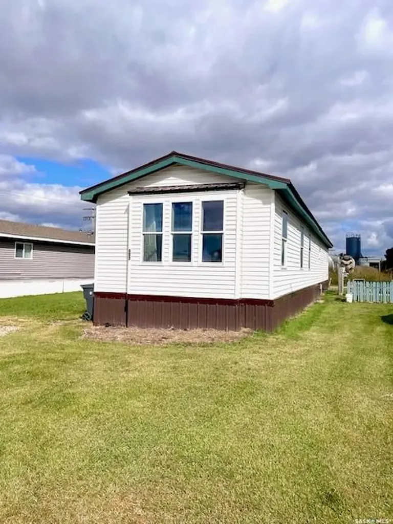 502 Stockton Avenue Carlyle SK S0C 0R0