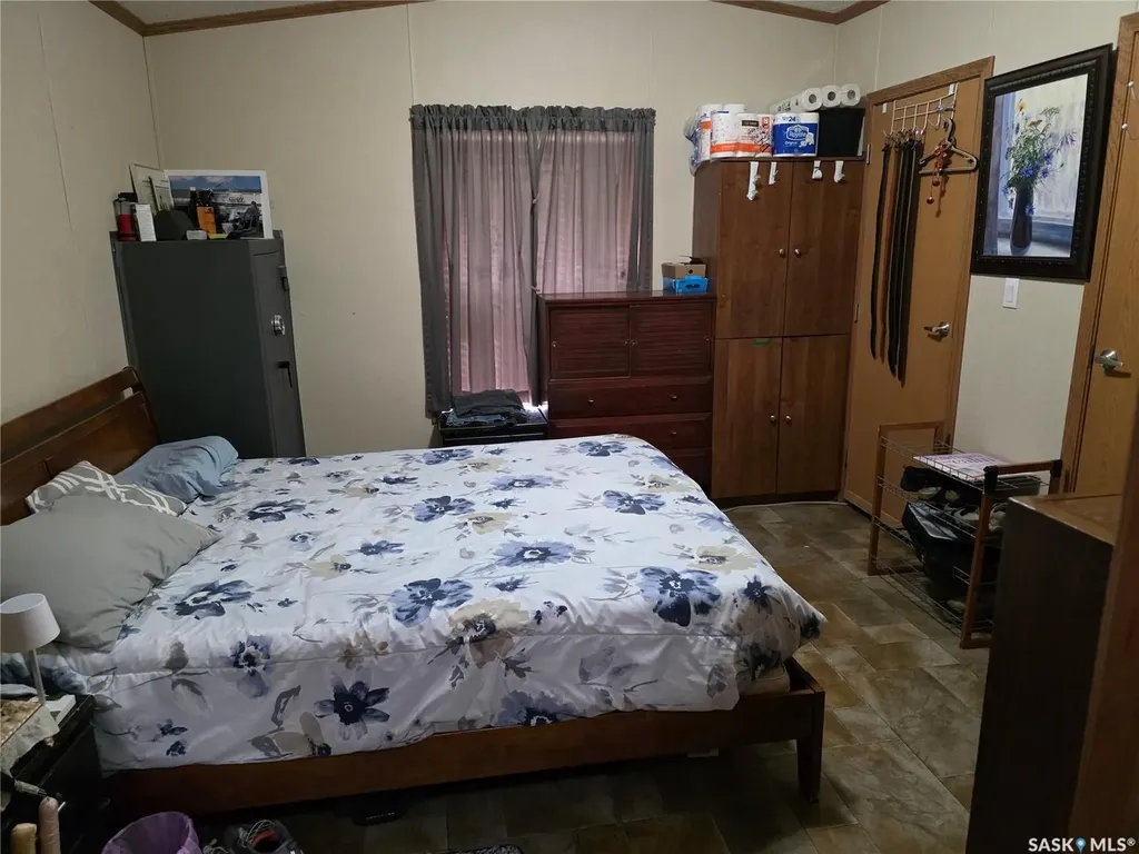 102 Herbert Street Hawarden SK S0H 1Y0