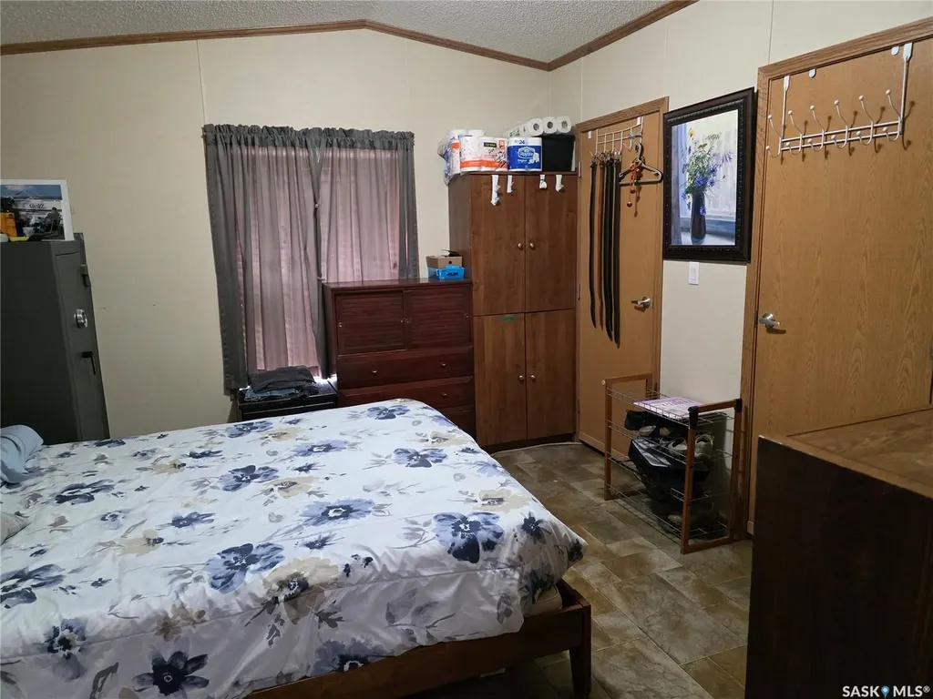 102 Herbert Street Hawarden SK S0H 1Y0