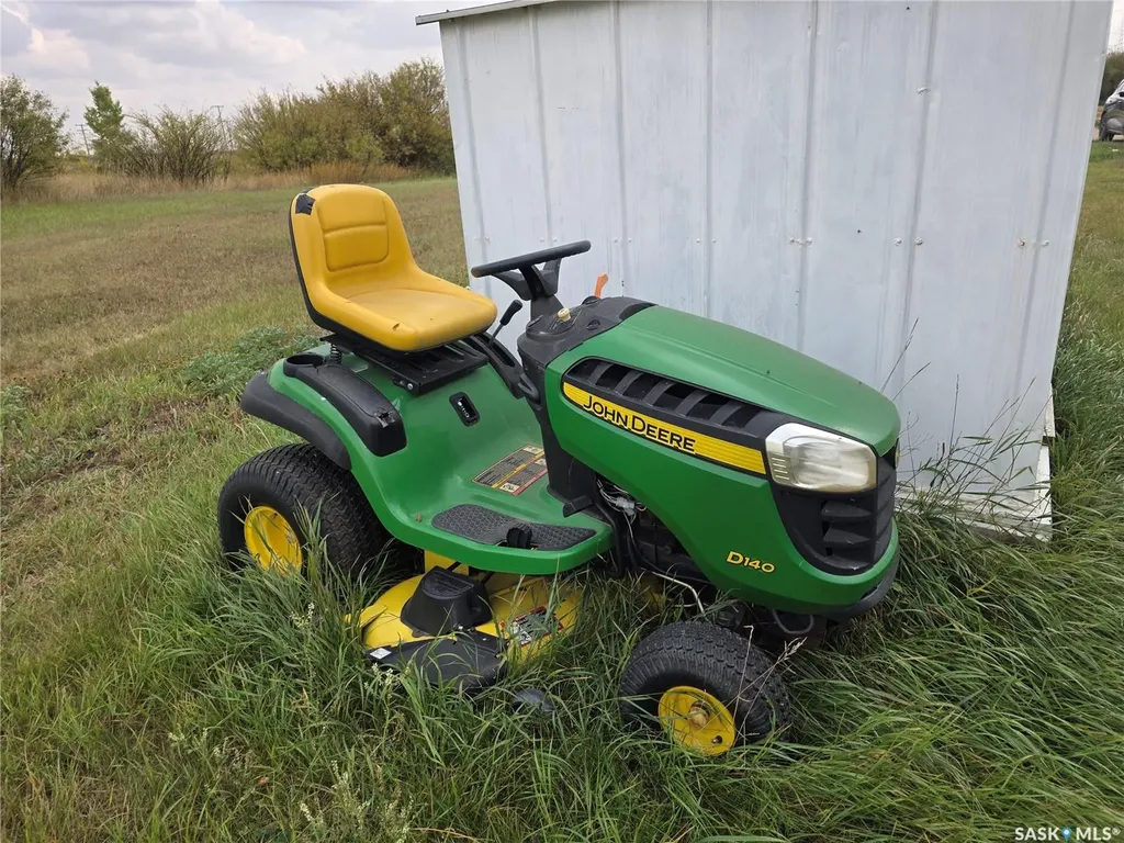 102 Herbert Street Hawarden SK S0H 1Y0