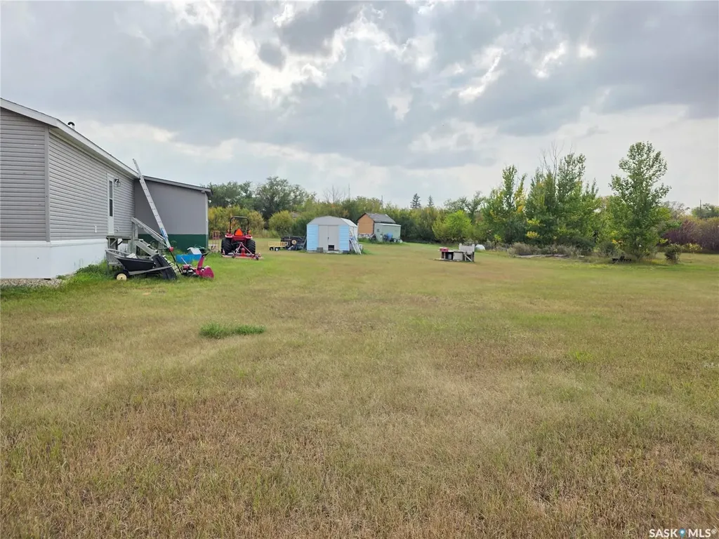 102 Herbert Street Hawarden SK S0H 1Y0