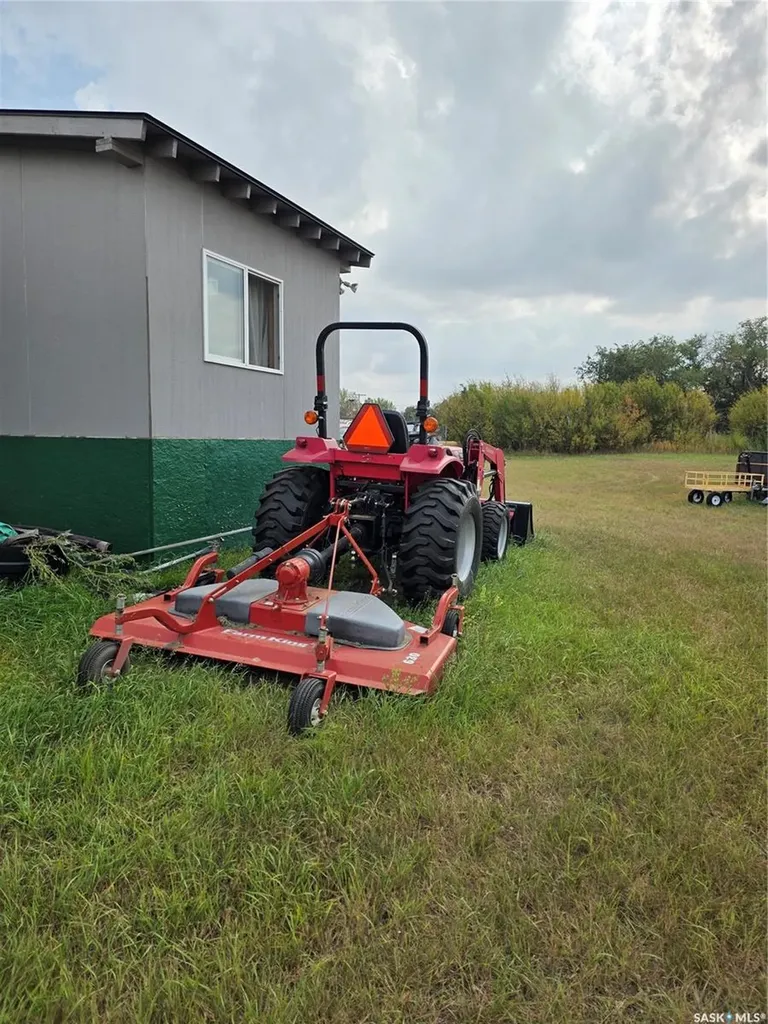 102 Herbert Street Hawarden SK S0H 1Y0