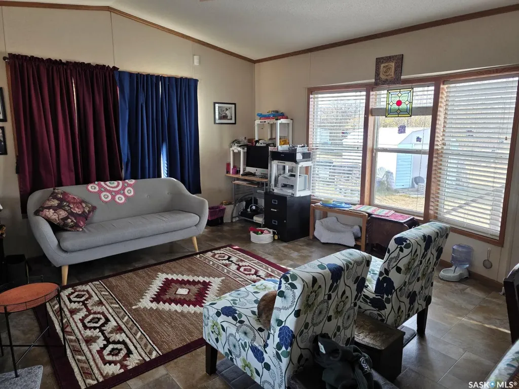 102 Herbert Street Hawarden SK S0H 1Y0