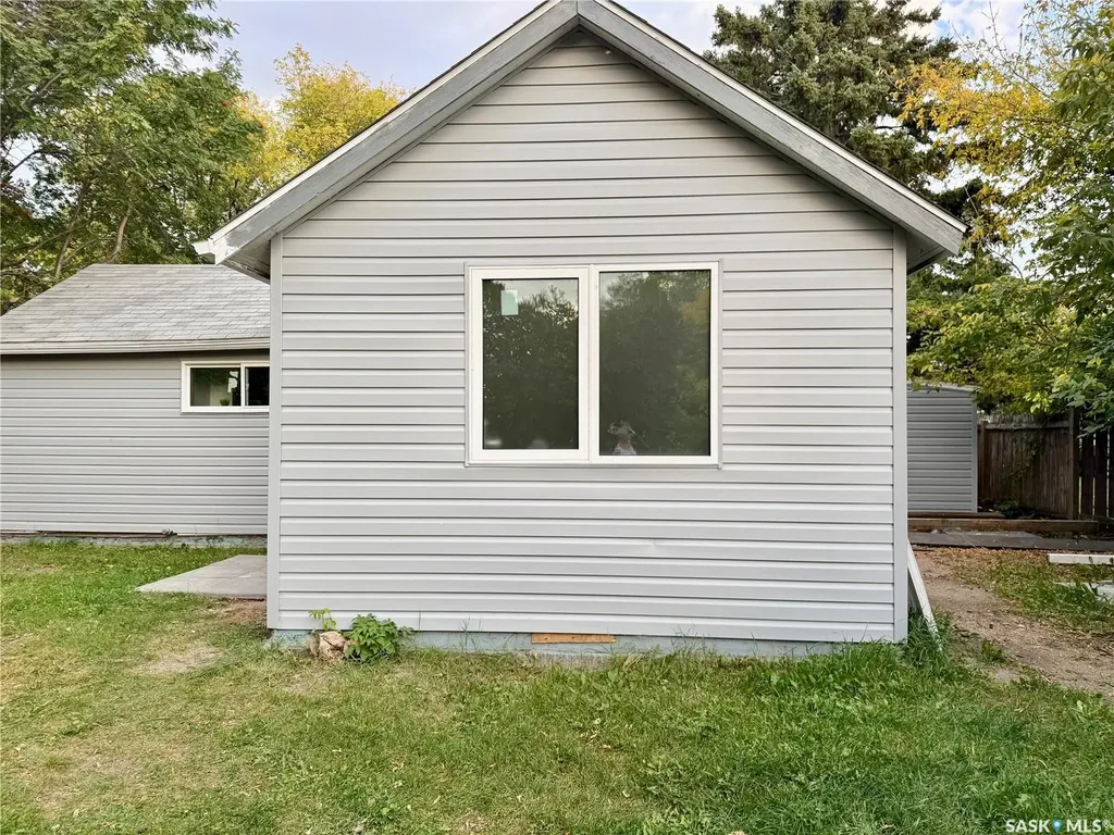 536 6th Street Humboldt SK S0K 2A0