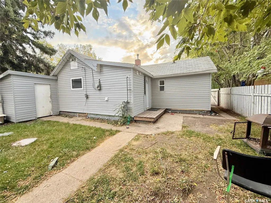 536 6th Street Humboldt SK S0K 2A0