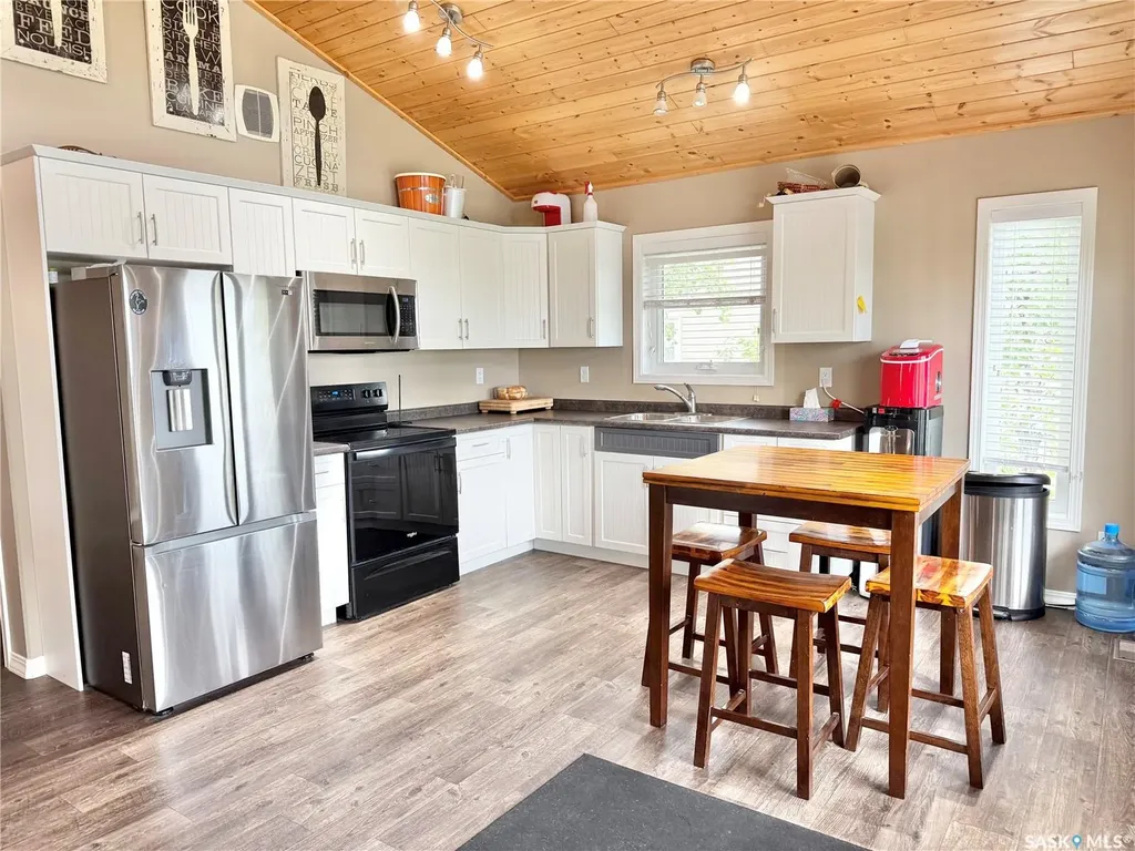 319 Ravine Road Big Shell SK S0J 2G0