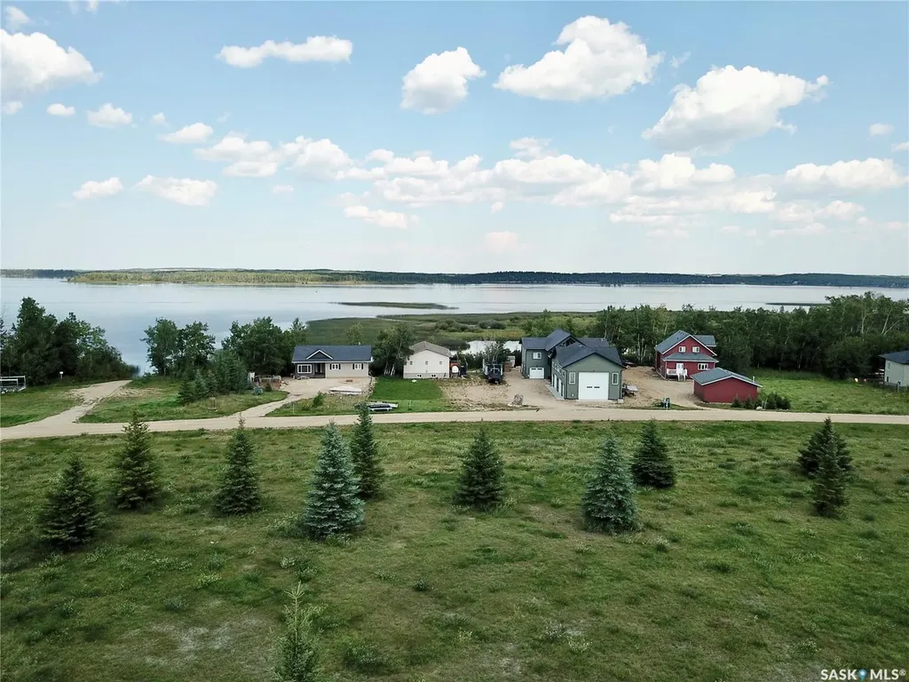 319 Ravine Road Big Shell SK S0J 2G0