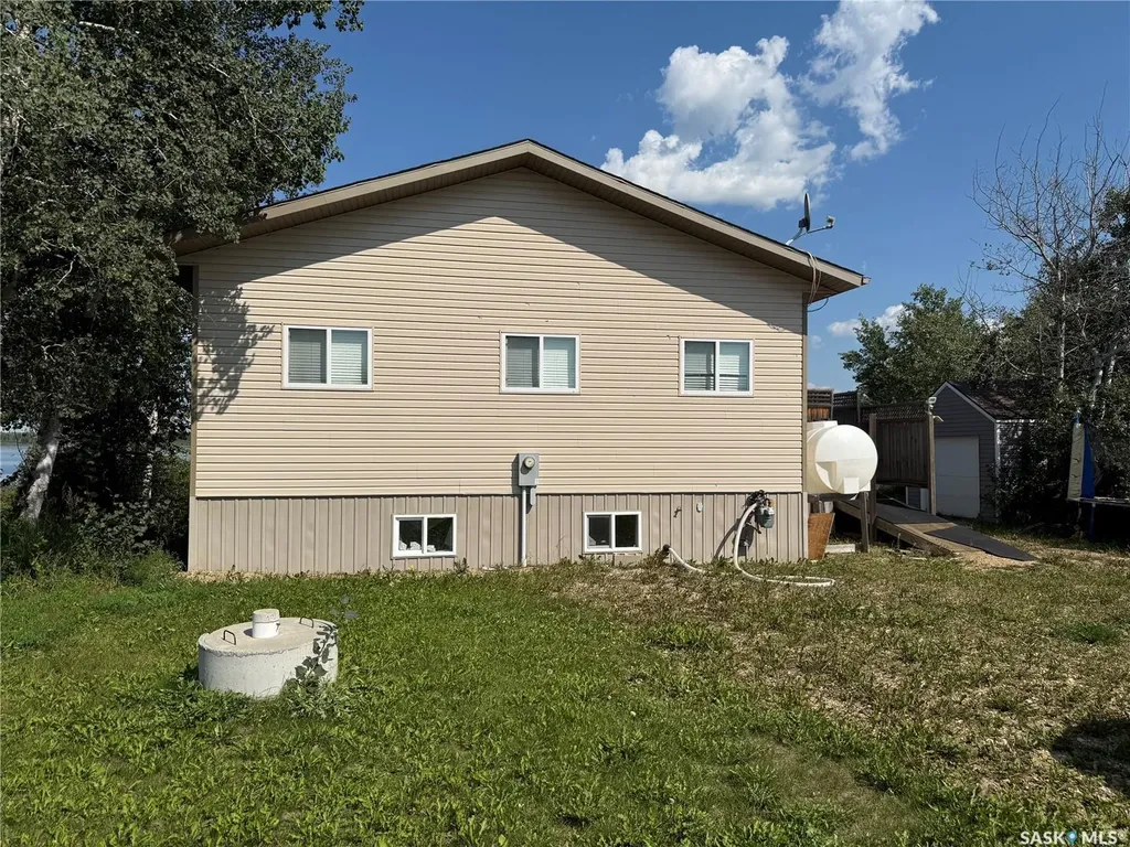 319 Ravine Road Big Shell SK S0J 2G0