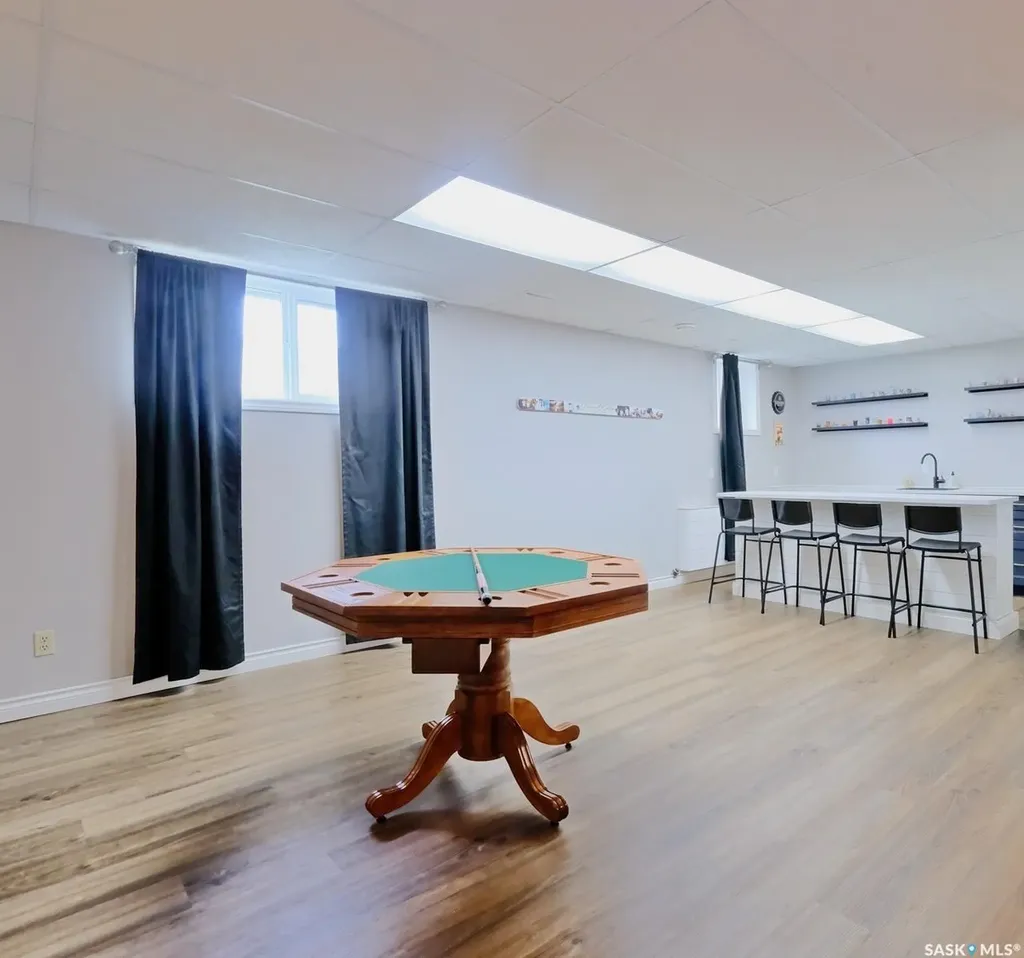 106 8th Avenue W Biggar SK S0K 0M0