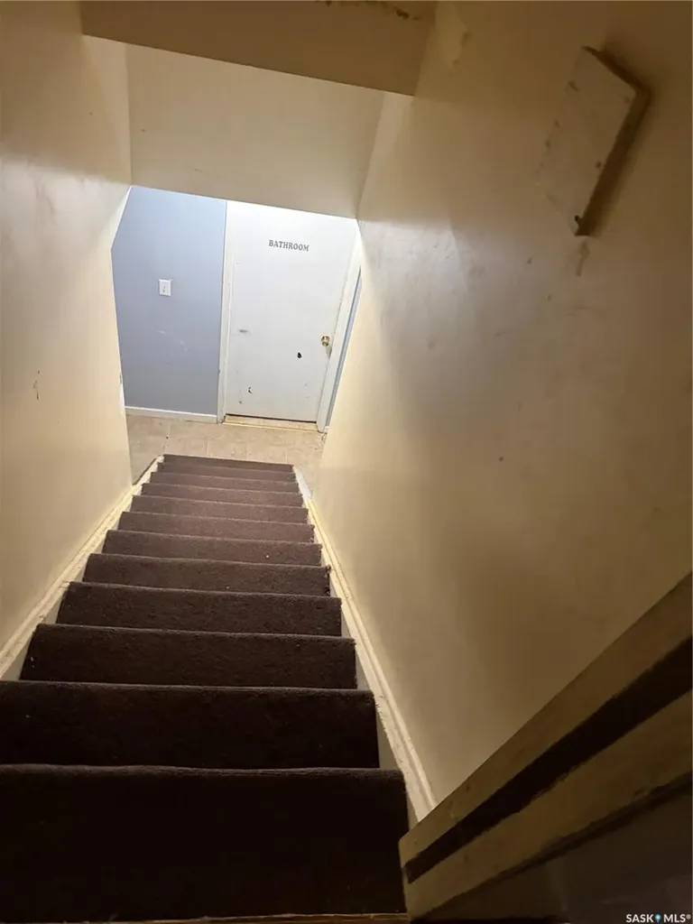 128 1st Avenue S Coronach SK S0H 0Z0