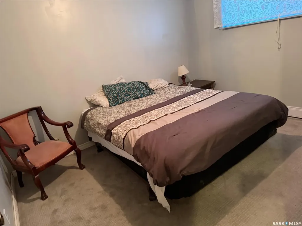 128 1st Avenue S Coronach SK S0H 0Z0