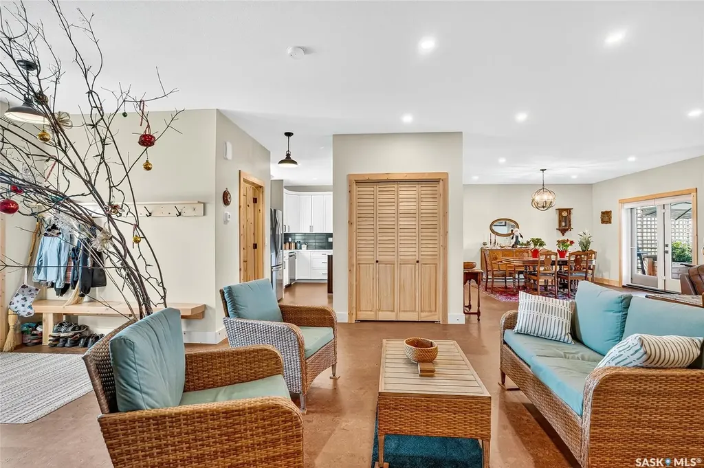 322 Laurier Crescent Laird Rm No. 404 SK S0K 2L0