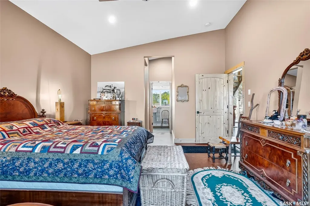 322 Laurier Crescent Laird Rm No. 404 SK S0K 2L0