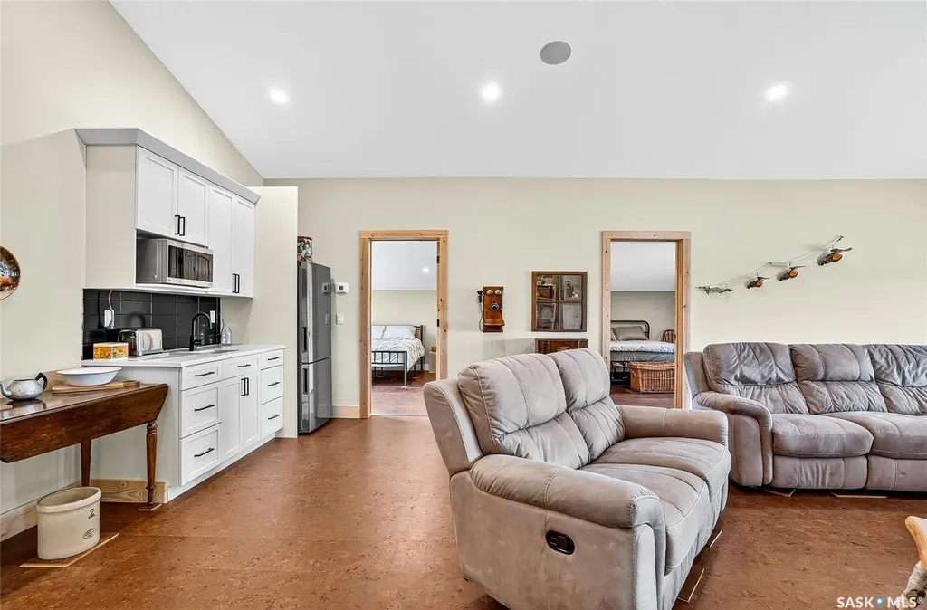 322 Laurier Crescent Laird Rm No. 404 SK S0K 2L0