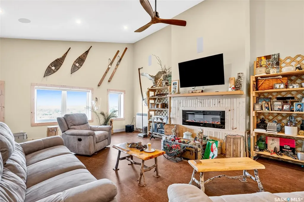 322 Laurier Crescent Laird Rm No. 404 SK S0K 2L0