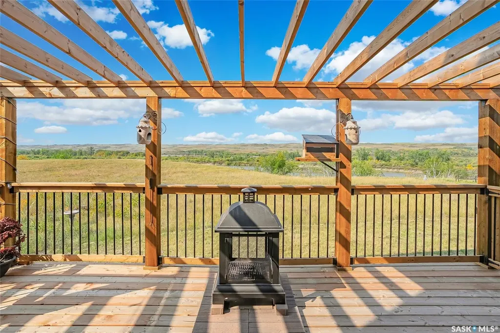 322 Laurier Crescent Laird Rm No. 404 SK S0K 2L0